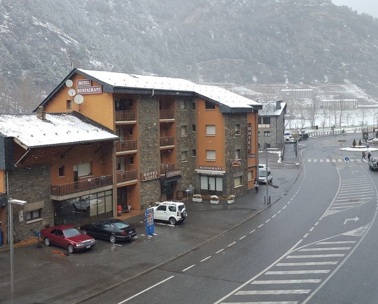 Gaspa Hotel Ordino Buitenkant foto